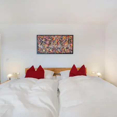 84qm, 2 Schlafzimmer Appartement Sankt Georgen im Schwarzwald