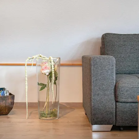 84qm, 2 Schlafzimmer Appartement *