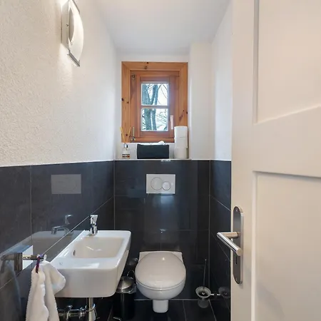 84qm, 2 Schlafzimmer Apartment Sankt Georgen im Schwarzwald